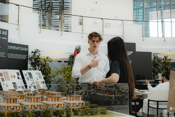 A relevant descriptive image